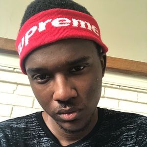 Meet your Posher, Perry